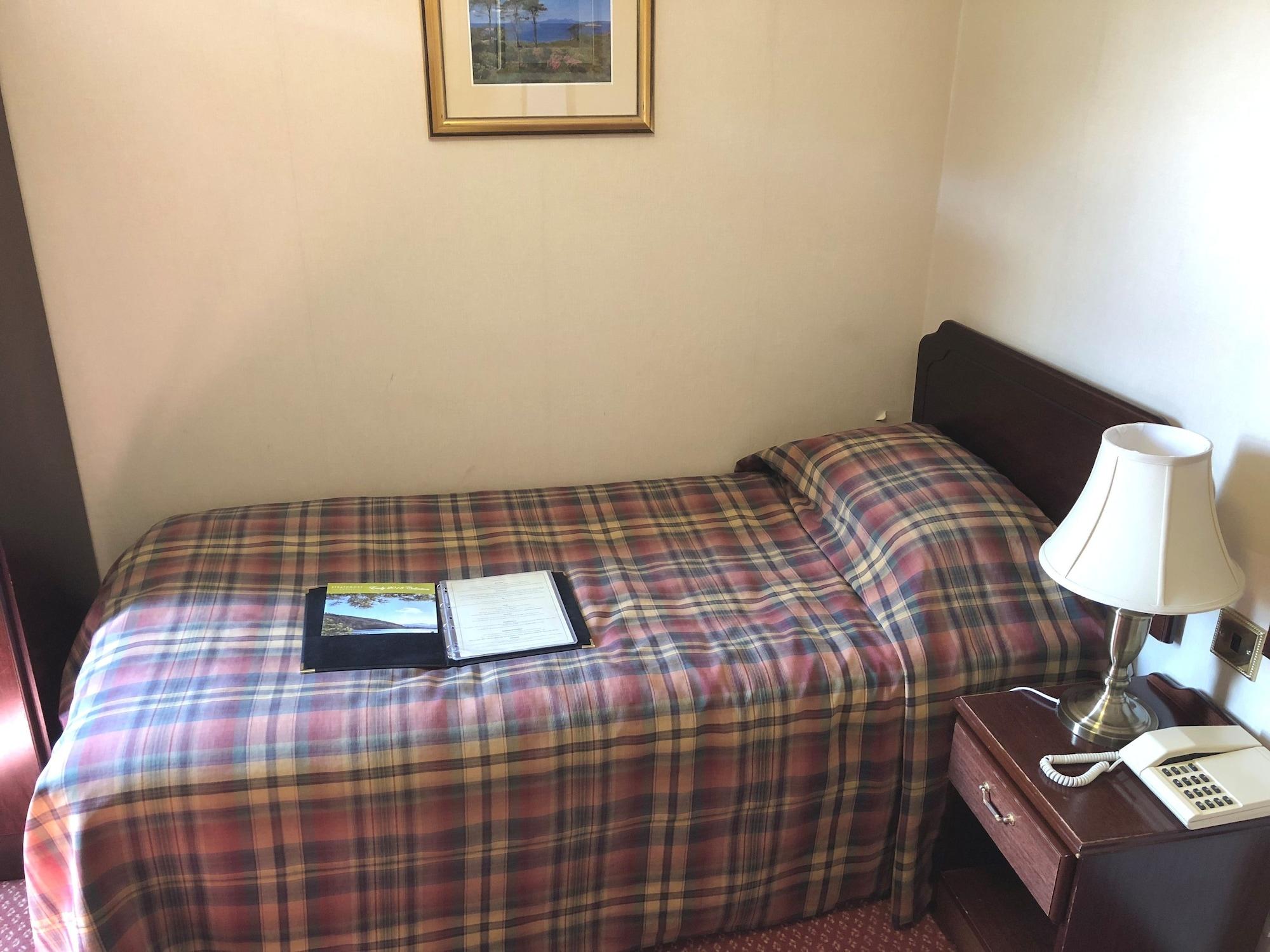 אובאן The Royal Hotel מראה חיצוני תמונה