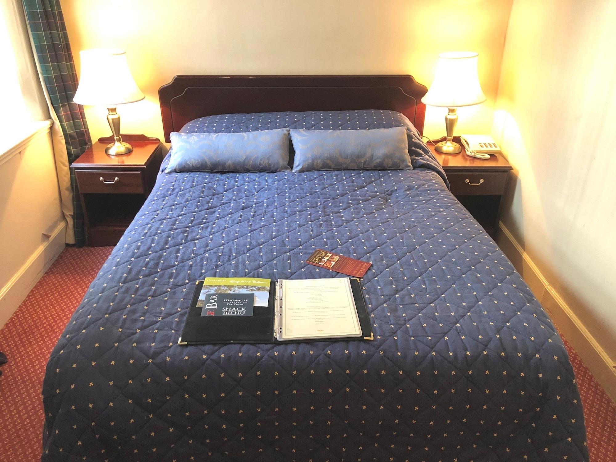 אובאן The Royal Hotel מראה חיצוני תמונה