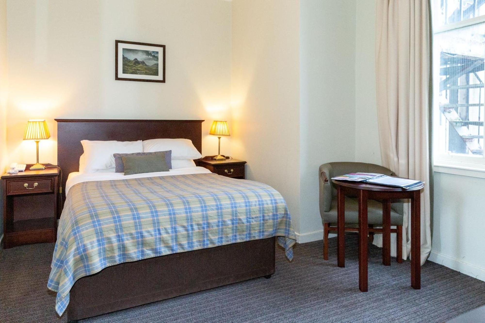 אובאן The Royal Hotel חדר תמונה