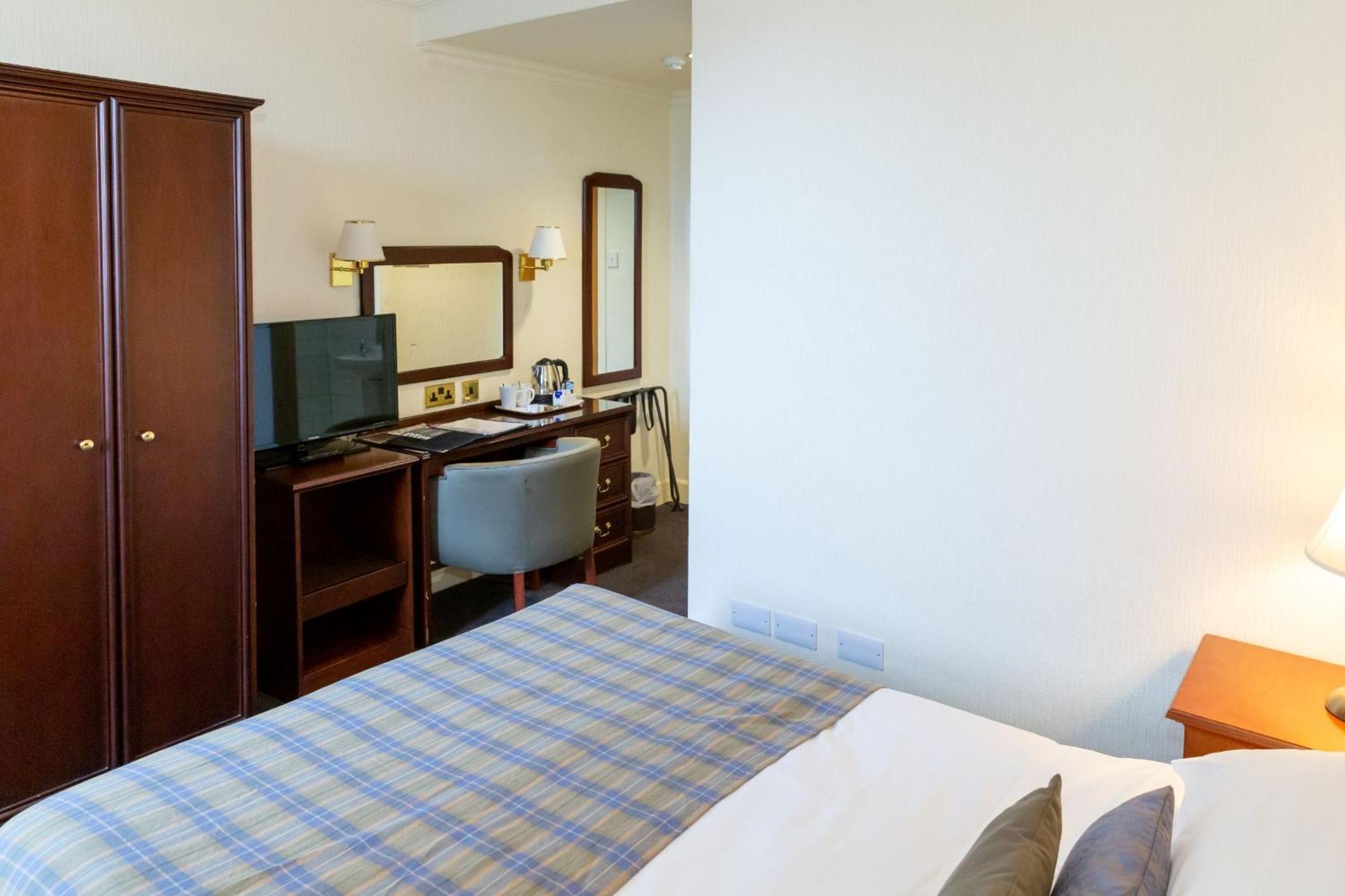 אובאן The Royal Hotel חדר תמונה